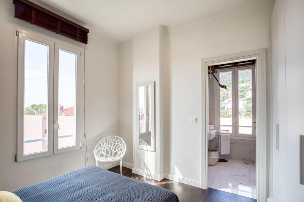 וילפראנש-סור-מר #24 Marie-Claire Suite Sea View/Balcony/Ac/5Min Port מראה חיצוני תמונה