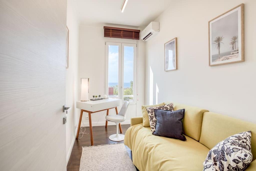 וילפראנש-סור-מר #24 Marie-Claire Suite Sea View/Balcony/Ac/5Min Port מראה חיצוני תמונה