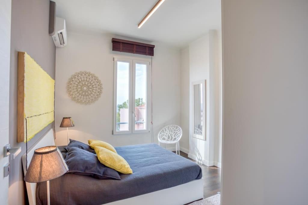 וילפראנש-סור-מר #24 Marie-Claire Suite Sea View/Balcony/Ac/5Min Port מראה חיצוני תמונה