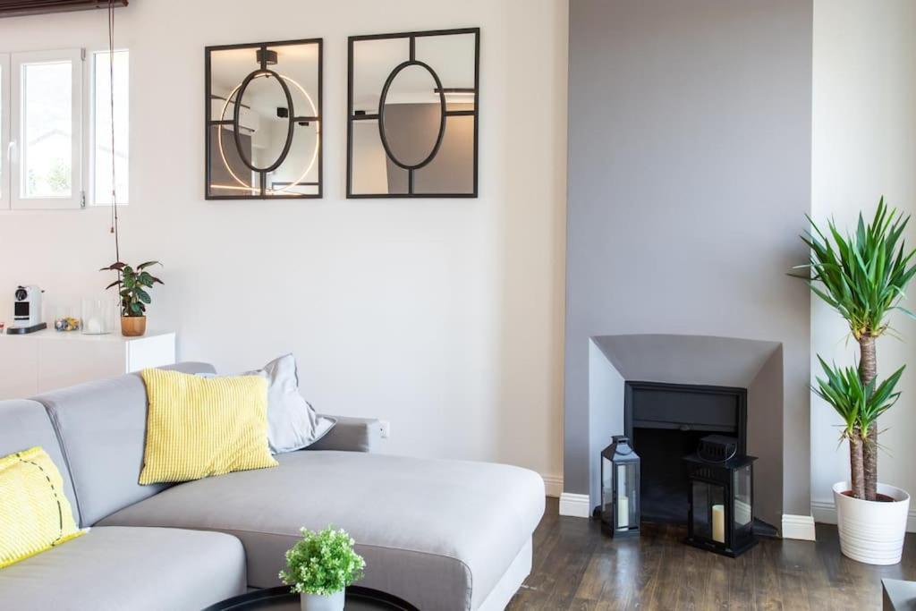 וילפראנש-סור-מר #24 Marie-Claire Suite Sea View/Balcony/Ac/5Min Port מראה חיצוני תמונה